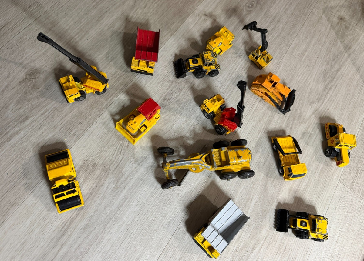 Vintage Matchbox Construction Vehicle Lot 13pc Bulldozer Dump Truck Crane Loader