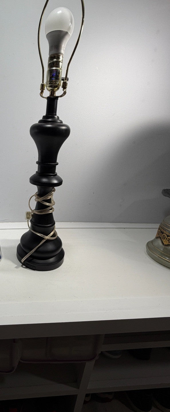 Vintage Black Painted Wood Turned Spindle Table Lamp Brass Harp Colonial 22in