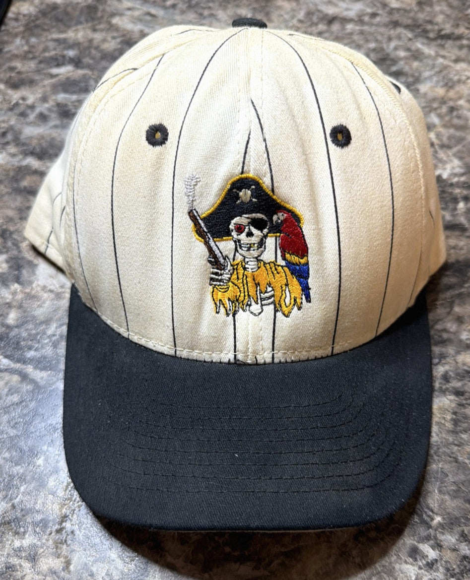 Vintage 90s Pirate Skeleton Skull Hat Black Novelty Snapback Cap Halloween