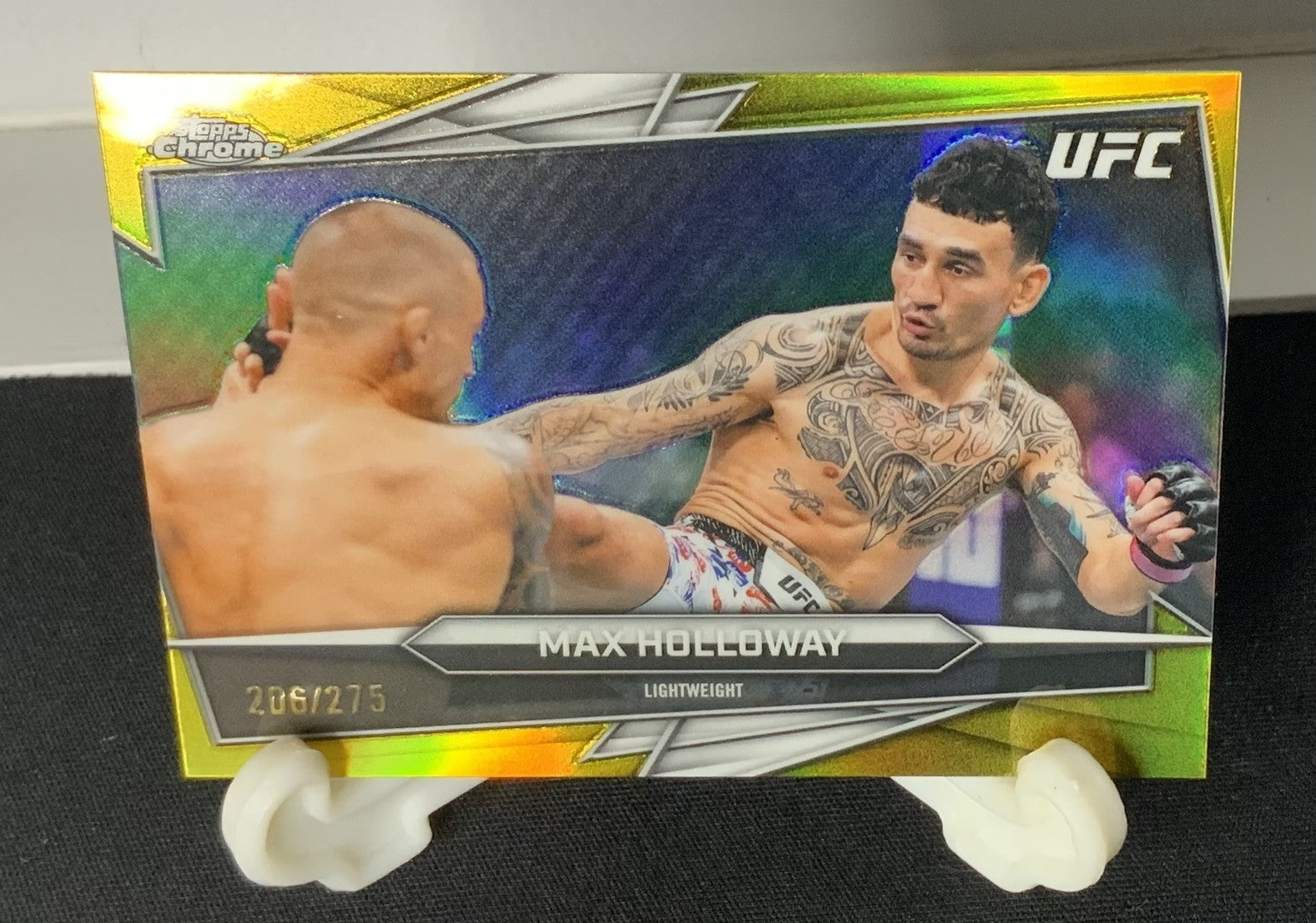 Max Holloway 2026 Topps Chrome UFC #100 Yellow Refractor /275 206/275 BMF