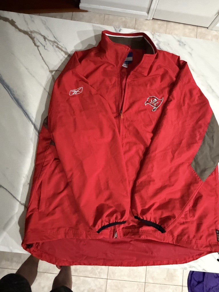 Tampa Bay Buccaneers Reebok NFL On Field Full Zip Windbreaker Jacket Mens 3XL