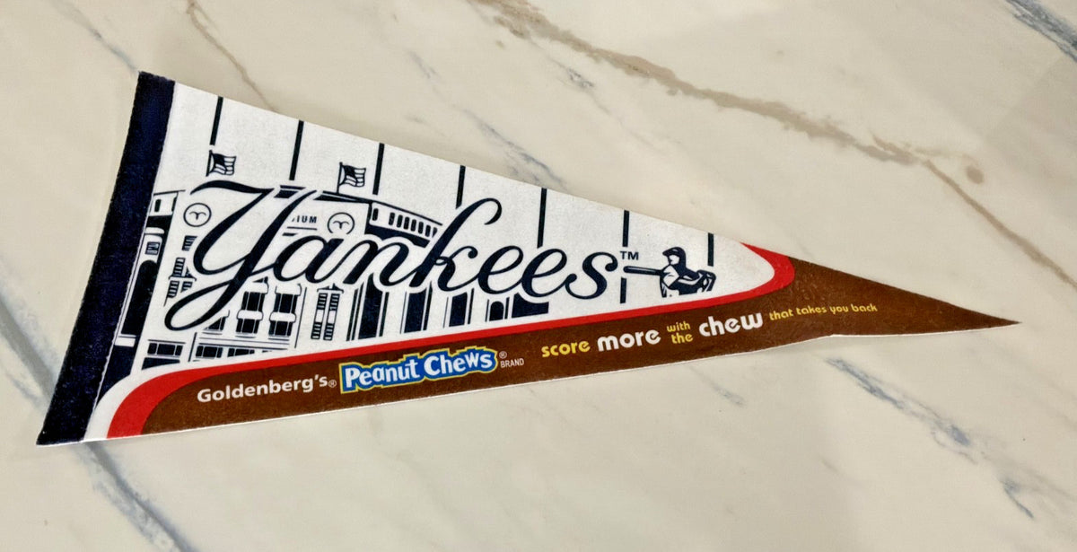 New York Yankees Felt Pennant Goldenberg Peanut Chews Promo
